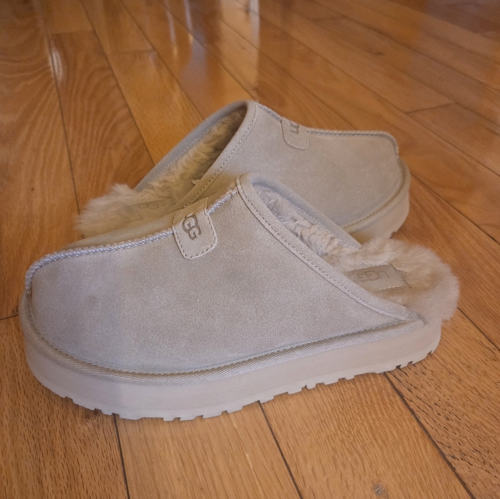 UGG Women's Discoquette Slide Slipper